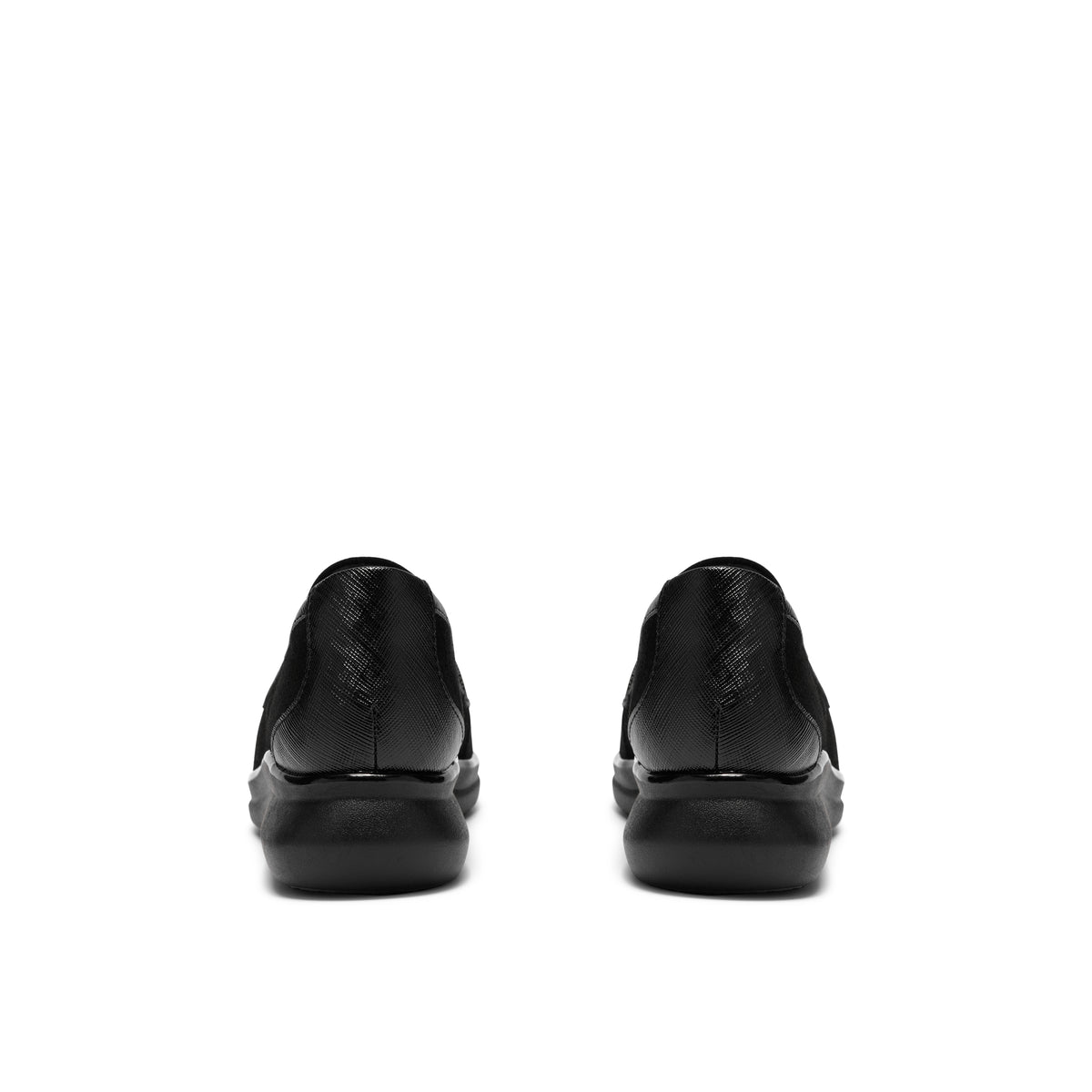 Clarks 26320244 Lynell Bay
